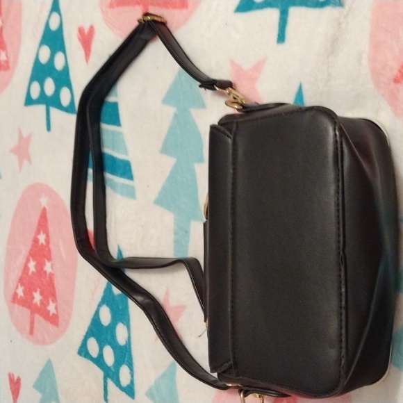 Purse - Picture 4 of 4